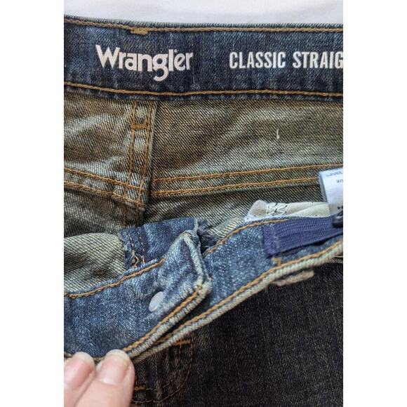 WRANGLER BOYS 5 STAR CLASSIC STRAIGHT LEG JEANS 10 HUSKY- NEW - Picture 4 of 8